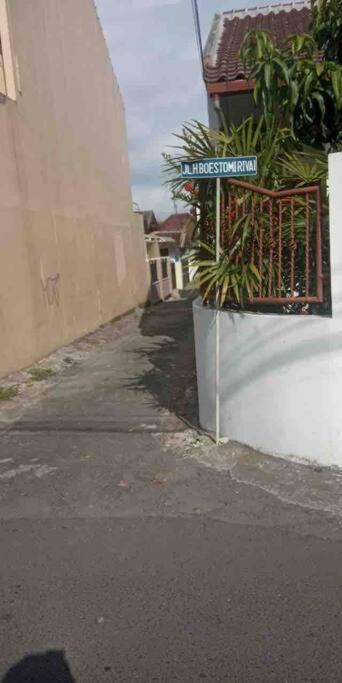 Richandy House - 3 Bedroom Full Ac & Hot Water Kejayan Екстер'єр фото